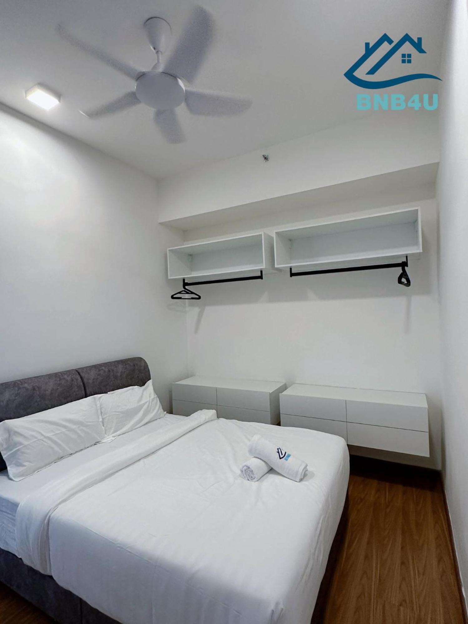 Apartment Beacon 2br Infinity Pool - By Bnb4u George Town