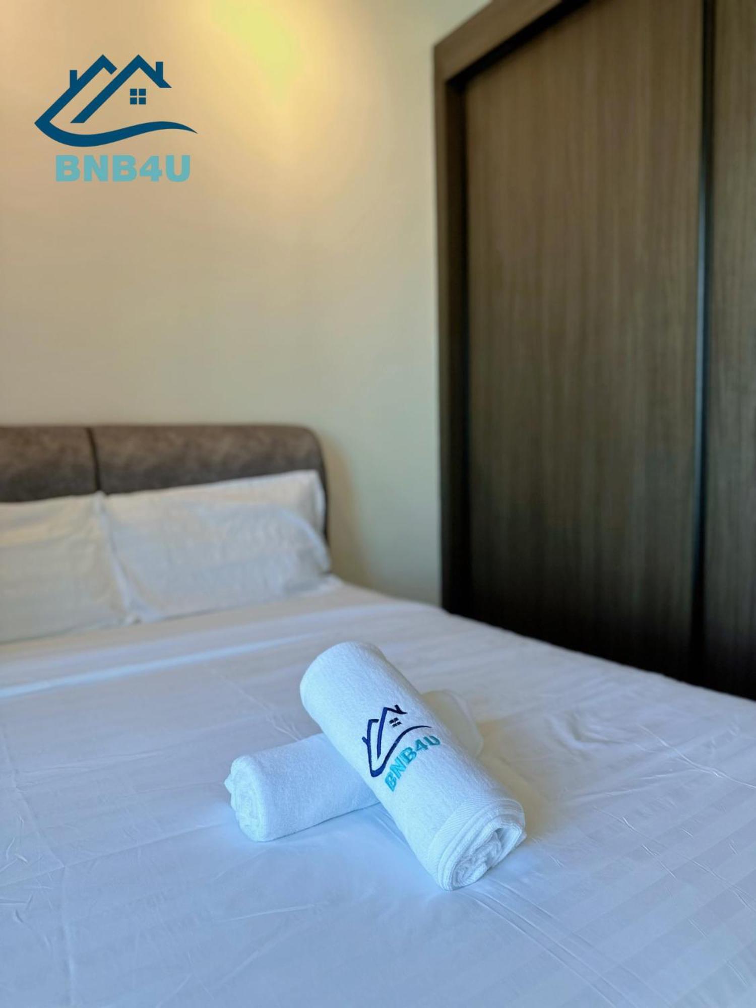 Apartment Beacon 2br Infinity Pool - By Bnb4u George Town